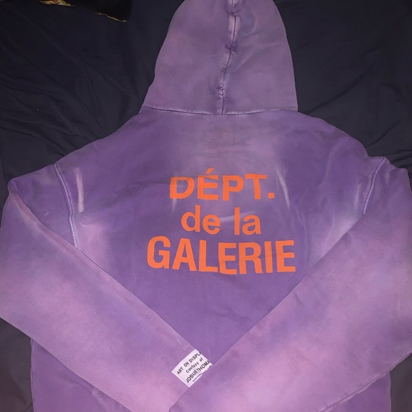 Gallery dept zip up hoodie - ART on display by JOSUÉ THOMAS - Picture 2 of 10